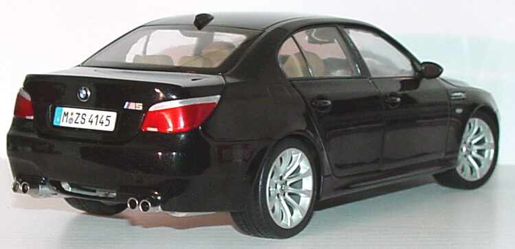 BMW M5 (E60) saphirschwarz-met. Werbemodell Kyosho 80430391749 in