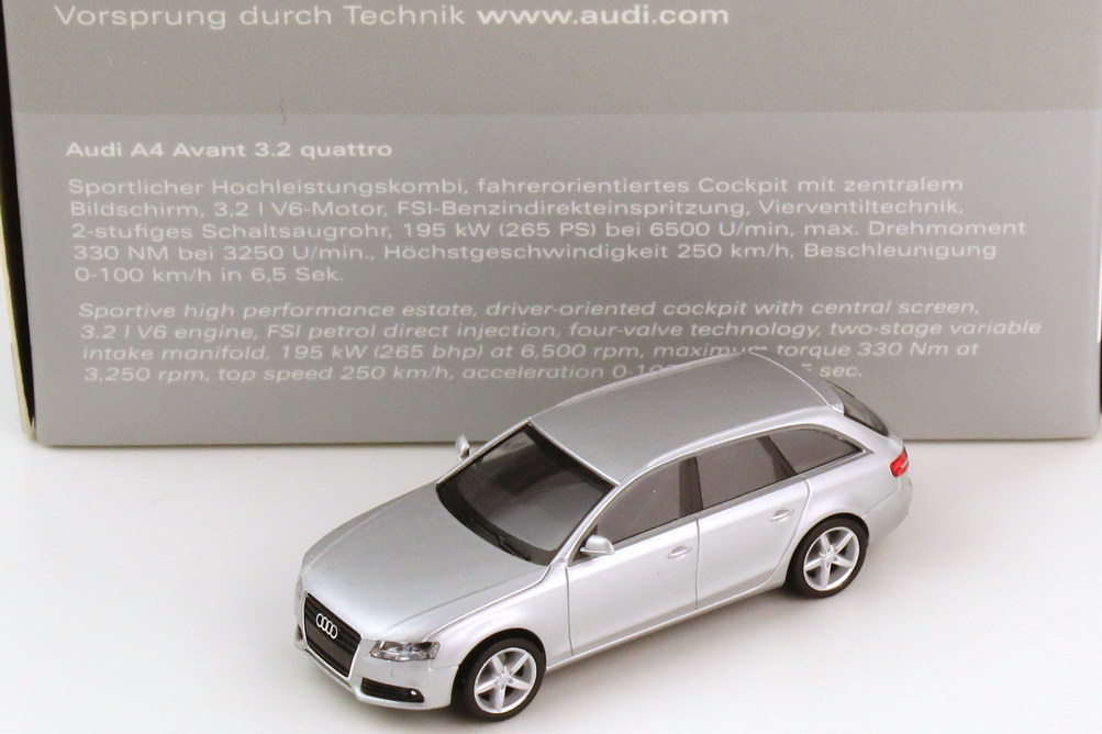 Minichamps 2008-2015 Audi A4 Avant B8 Ibisweiß Modellauto 1/43